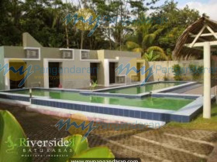  Tampilan Swimming Pool Panireman Riverside Resort Batukaras